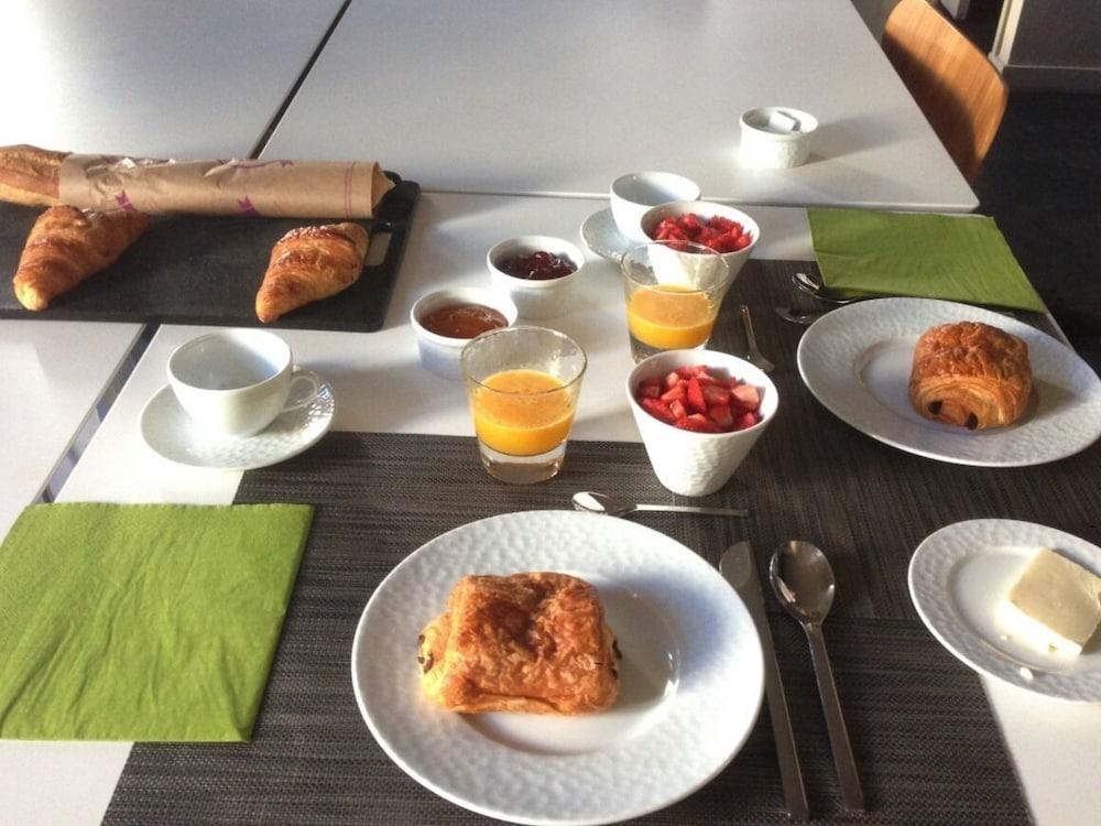 Les 4 Etoiles Bed & Breakfast Montpellier Exterior photo